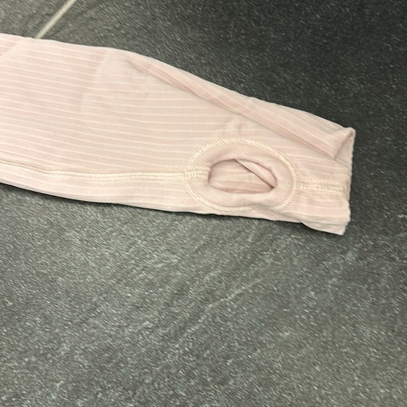 Lululemon pink long sleeve top - Picture 7 of 13
